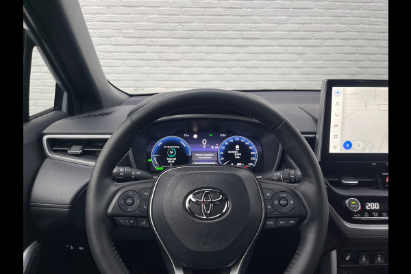 Toyota Corolla Cross 2.0 High Power Hybrid Team D | Navi | CarPlay | Camera | ACC | LED | DAB+ | Keyless