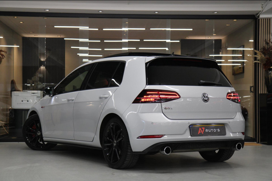 Volkswagen Golf 2.0 TSI GTI Performance PANO/STOELV/STANDKACHEL/BOMVOL