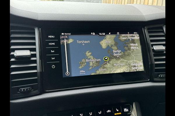 Škoda Kodiaq 1.5 TSI Sportline Automaat | Panoramadak | HiFi Canton | Elektrisch verstelbare stoelen | Navigatie Grootscherm | Leer/alcantara