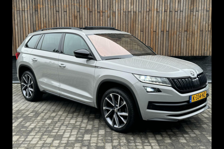 Škoda Kodiaq 1.5 TSI Sportline Automaat | Panoramadak | HiFi Canton | Elektrisch verstelbare stoelen | Navigatie Grootscherm | Leer/alcantara