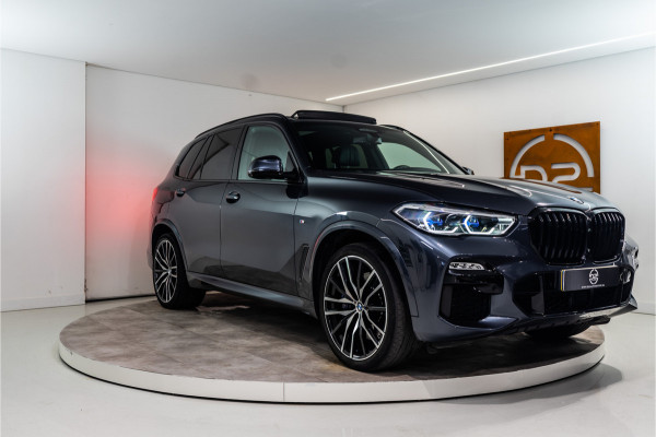 BMW X5 xDrive40i High Executive 340PK NL AUTO+NAP | 1e eigenaar | Pano | Skylounge | H/K | Crystal | 12 MND Garantie