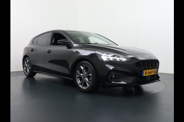 Ford Focus 1.0 EcoBoost Hybrid ST Line X Business WINTER PACK | CAMERA | ADAP. CRUISE | RIJKLAAR INCL. 12 MND. BOVAGGARANTIE