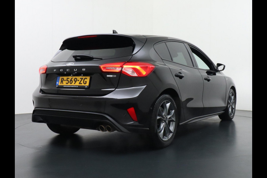 Ford Focus 1.0 EcoBoost Hybrid ST Line X Business WINTER PACK | CAMERA | ADAP. CRUISE | RIJKLAAR INCL. 12 MND. BOVAGGARANTIE