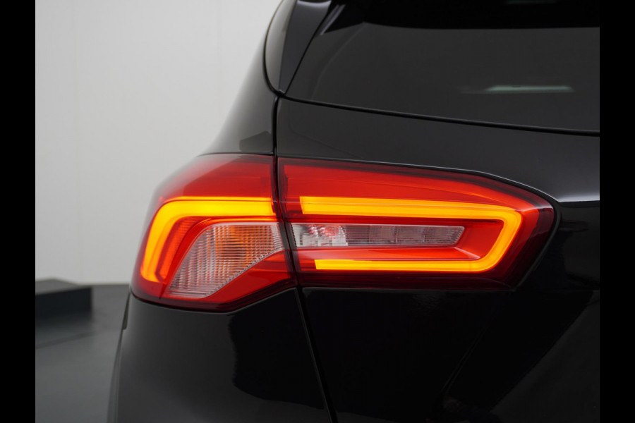 Ford Focus 1.0 EcoBoost Hybrid ST Line X Business WINTER PACK | CAMERA | ADAP. CRUISE | RIJKLAAR INCL. 12 MND. BOVAGGARANTIE