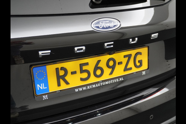 Ford Focus 1.0 EcoBoost Hybrid ST Line X Business WINTER PACK | CAMERA | ADAP. CRUISE | RIJKLAAR INCL. 12 MND. BOVAGGARANTIE