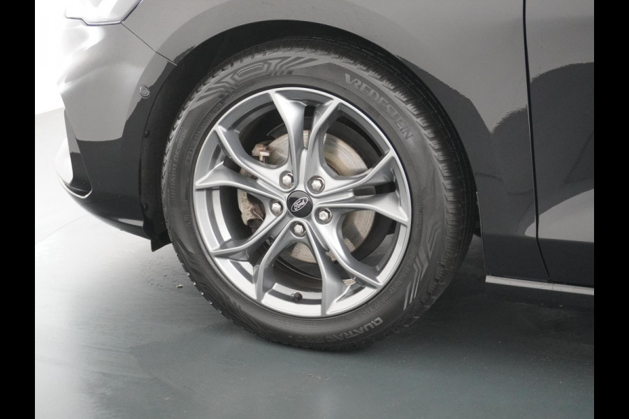 Ford Focus 1.0 EcoBoost Hybrid ST Line X Business WINTER PACK | CAMERA | ADAP. CRUISE | RIJKLAAR INCL. 12 MND. BOVAGGARANTIE