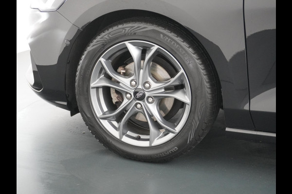 Ford Focus 1.0 EcoBoost Hybrid ST Line X Business WINTER PACK | CAMERA | ADAP. CRUISE | RIJKLAAR INCL. 12 MND. BOVAGGARANTIE