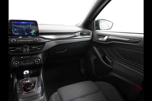 Ford Focus 1.0 EcoBoost Hybrid ST Line X Business WINTER PACK | CAMERA | ADAP. CRUISE | RIJKLAAR INCL. 12 MND. BOVAGGARANTIE