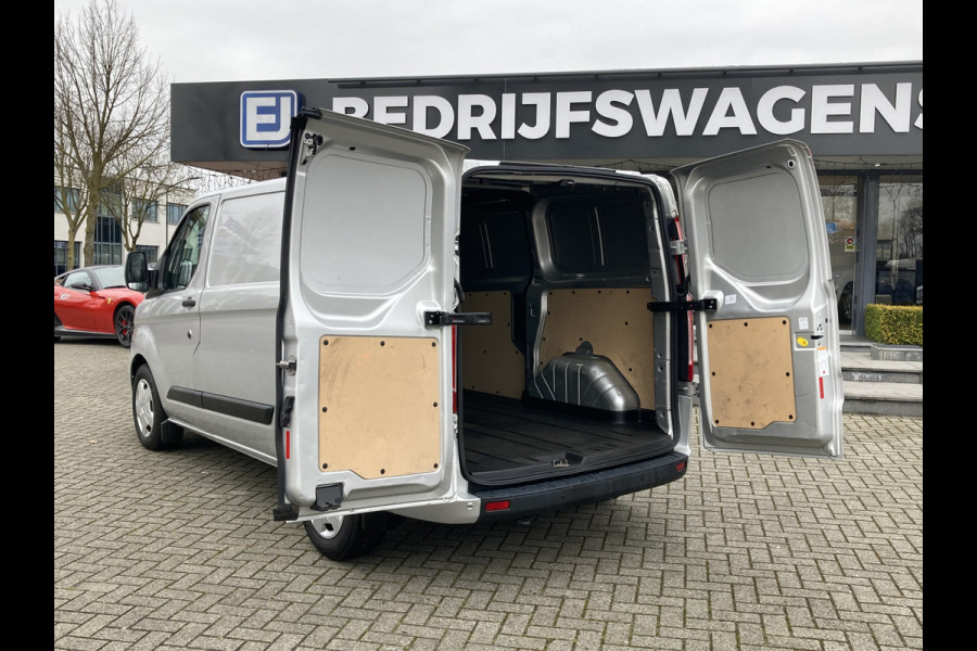 Ford Transit Custom 300 2.0 TDCI L1H1 Trend 130pk/96kW Automaat | BPM VRIJ! | 3 stuks leverbaar! | Dodehoek | Multimediascherm | Carplay | Camera | Voorruitverwarming | etc. etc. 79880
