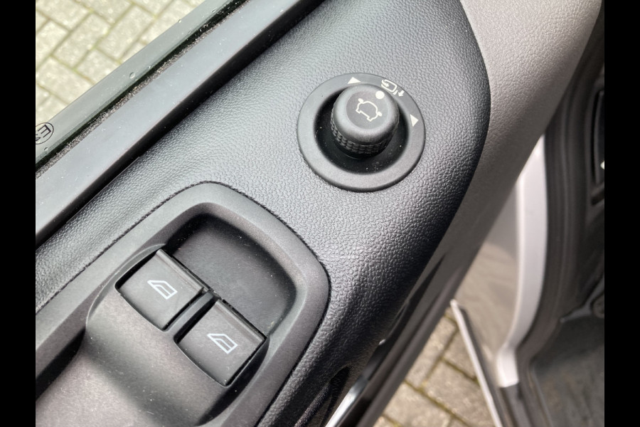 Ford Transit Custom 300 2.0 TDCI L1H1 Trend 130pk/96kW Automaat | BPM VRIJ! | 3 stuks leverbaar! | Dodehoek | Multimediascherm | Carplay | Camera | Voorruitverwarming | etc. etc. 79880