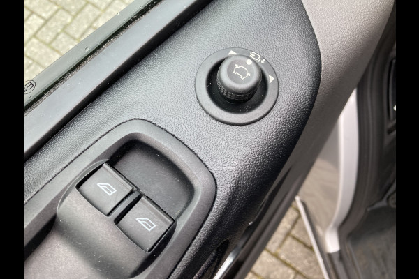 Ford Transit Custom 300 2.0 TDCI L1H1 Trend 130pk/96kW Automaat | BPM VRIJ! | 3 stuks leverbaar! | Dodehoek | Multimediascherm | Carplay | Camera | Voorruitverwarming | etc. etc. 79880