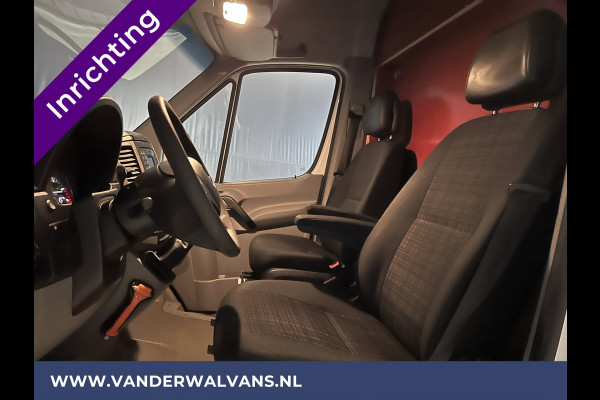 Mercedes-Benz Sprinter 316 CDI 164pk L2H2 inrichting Euro6 Airco | 2800kg Trekhaak | Omvormer | Cruisecontrol parkeersensoren, chauffeursstoel