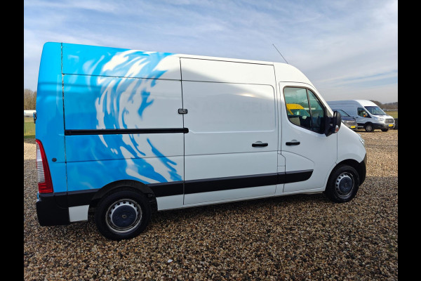 Renault Master T35 2.3 dCi L2H2 Stop & Start ,AUTOMAAT , Euro 6 , 1e Eig , 170 pk , Apk feb 2026 airco cruise