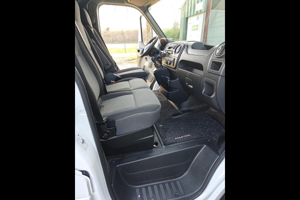 Renault Master T35 2.3 dCi L2H2 Stop & Start ,AUTOMAAT , Euro 6 , 1e Eig , 170 pk , Apk feb 2026 airco cruise