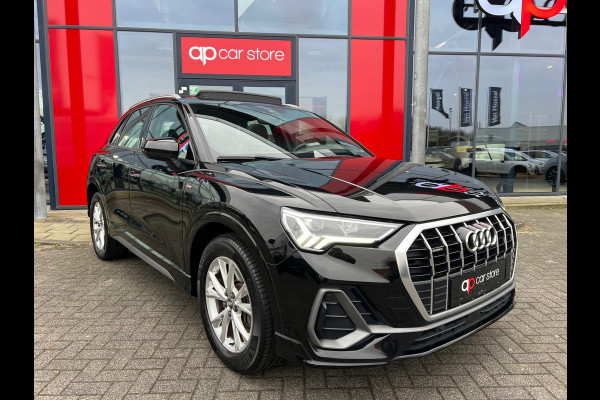 Audi Q3 40 TFSI quattro S edition S-line/Panorama