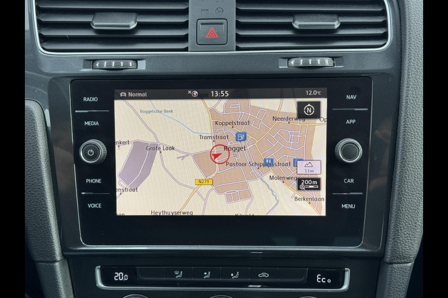 Volkswagen e-Golf E-DITION Adaptieve cruise Led koplampen Carplay Pdc voor+achter Navigatie