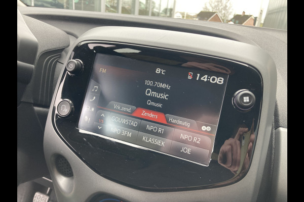 Toyota Aygo 1.0 VVT-i X-Play 5-drs. CAMERA/CARPLAY/AIRCO/LIMITER