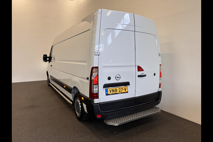 Opel Movano 135pk L3H2 AircoECC Navi DAB+ Cruise Control Camera parkeersensoren 270 Gr Achterdeuren 3-Zits Zeer Nette Bus!