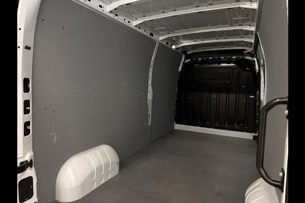 Opel Movano 135pk L3H2 AircoECC Navi DAB+ Cruise Control Camera parkeersensoren 270 Gr Achterdeuren 3-Zits Zeer Nette Bus!
