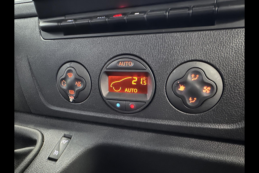 Opel Movano 135pk L3H2 AircoECC Navi DAB+ Cruise Control Camera parkeersensoren 270 Gr Achterdeuren 3-Zits Zeer Nette Bus!