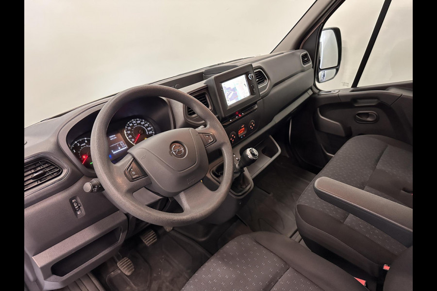 Opel Movano 135pk L3H2 AircoECC Navi DAB+ Cruise Control Camera parkeersensoren 270 Gr Achterdeuren 3-Zits Zeer Nette Bus!