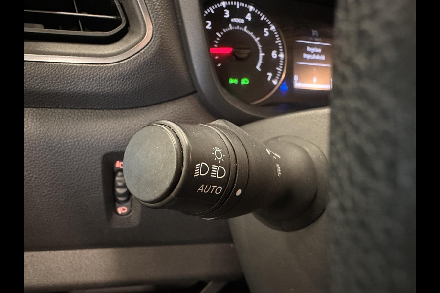 Opel Movano 135pk L3H2 AircoECC Navi DAB+ Cruise Control Camera parkeersensoren 270 Gr Achterdeuren 3-Zits Zeer Nette Bus!