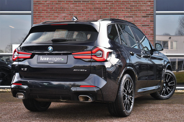 BMW X3 xDrive30e M-Sport Pano Trekh El-zetel Camera 20inch Gesture