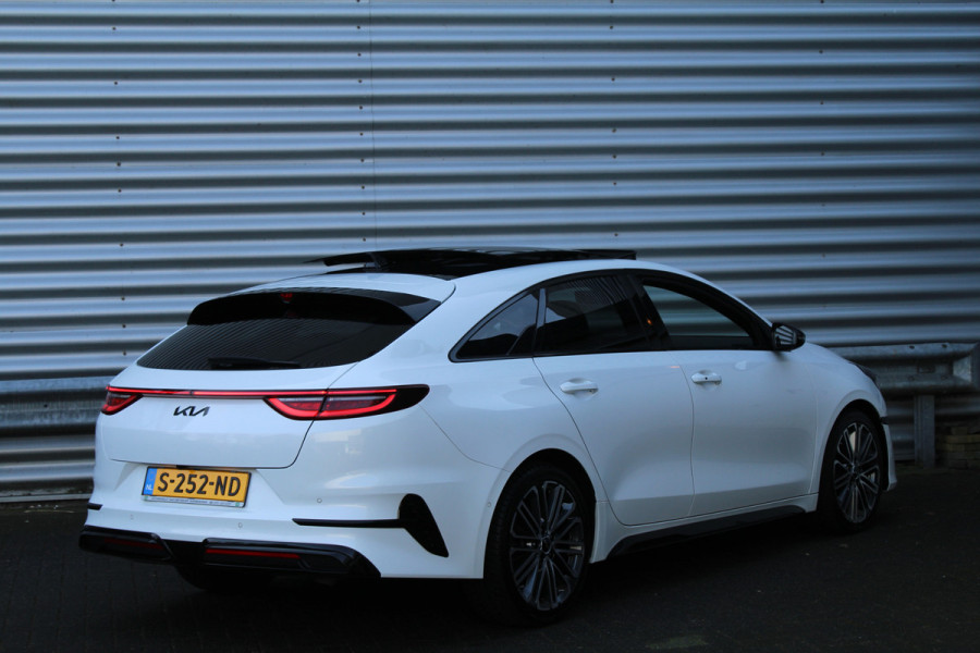 Kia ProCeed 1.5 T-GDi 160pk GT-Line Automaat NL-Auto NAP Panoramadak Clima Cruise Navi Camera Keyless 17"LMV