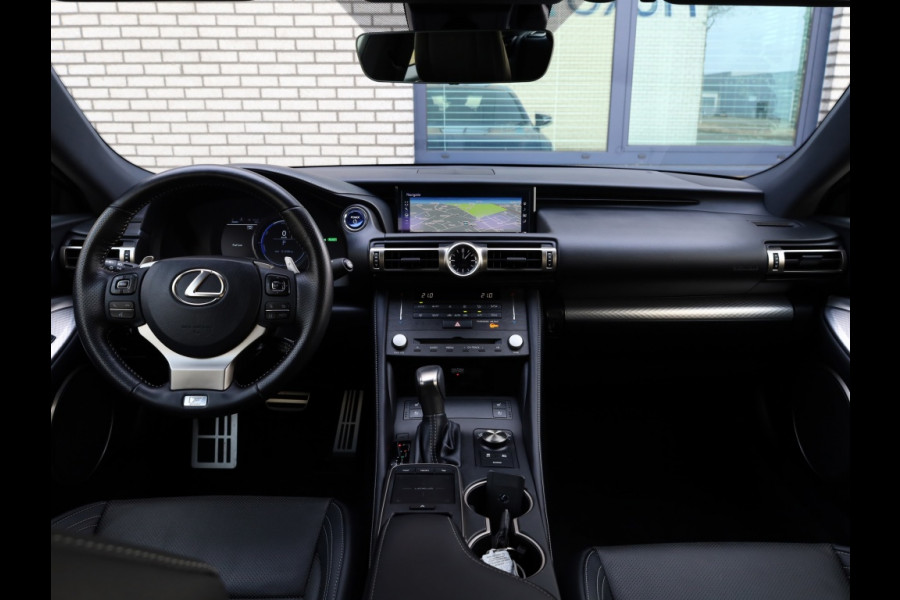 Lexus RC 300h F Sport Premium | Mark Levinson | Stoelventilatie | Dodehoe