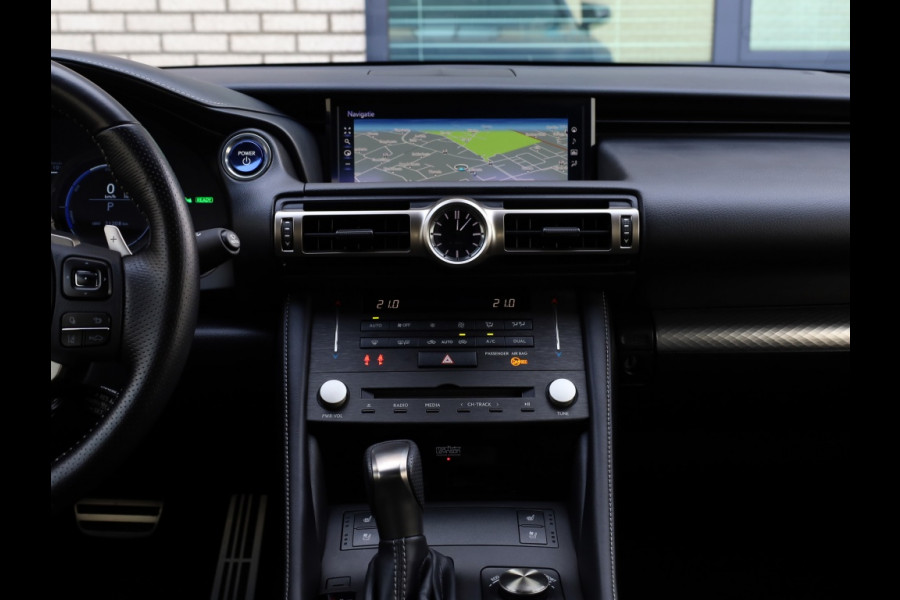 Lexus RC 300h F Sport Premium | Mark Levinson | Stoelventilatie | Dodehoe