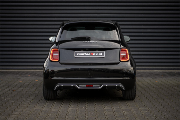 Abarth 500 e Turismo 42 kWh -JBL-Keyless-Engine Sound