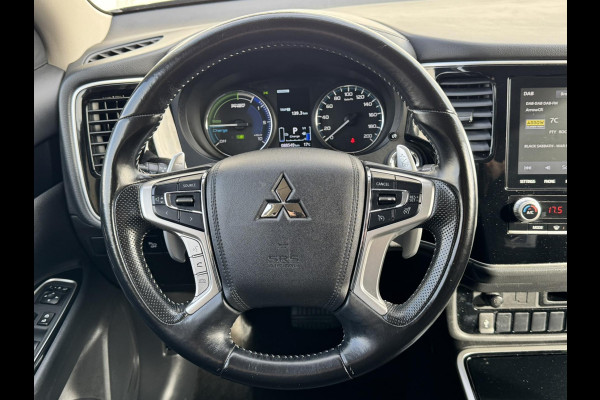 Mitsubishi Outlander 2.4 PHEV Intense Apple/Android Carplay LED koplampen Cruise control Climate control