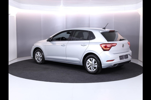 Volkswagen Polo 1.0 TSI Style 110 pk Automaat (DSG) | Navigatie via App | Parkeersensoren (Park assist) | Achteruitrijcamera | Adaptieve cruise control | Stoelverwarming |
