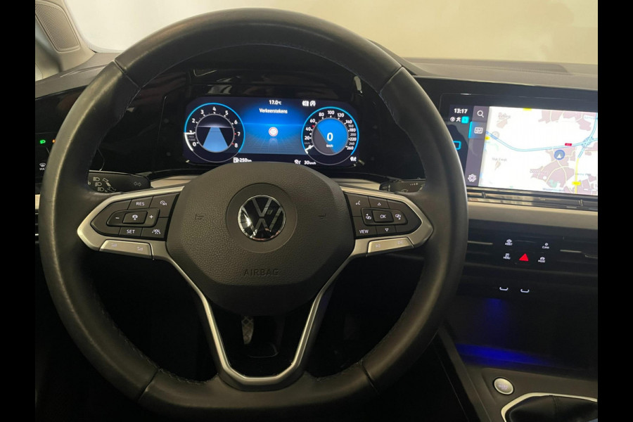 Volkswagen Golf 1.5 TSI / Pano / BTW / CarPlay / Stoelverwarming