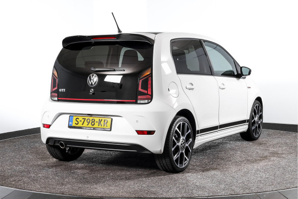 Volkswagen up! 1.0 TSI 115 PK GTI | Cruise | Camera |Stoelverw | PDC | ECC | LM 17" |