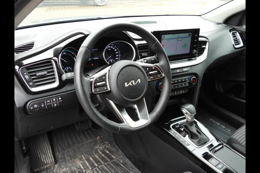 Kia Ceed Sportswagon 1.6 GDI PHEV Plug-In DynamicLine NAVI-APP/CAMERA/LED/TREKHAAK/16"LMV!