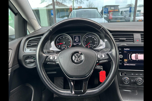 Volkswagen Golf 1.0 TSI Comfortline - RLine - Navi - Climate - Parkeerhulp - Org.NL