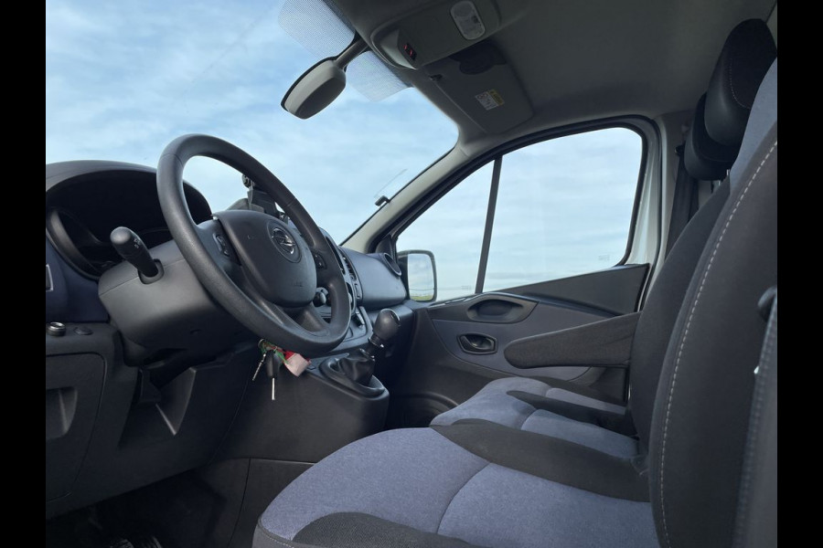 Opel Vivaro 1.6 CDTI 126pk E6 L2 Edition 3-zits BPM Vrij! Lease €260p/m, Trekhaak, Inrichting, Imperiaal, Airco, Navi, PDC, Cruise controle, Onderhoudshistorie aanwezig