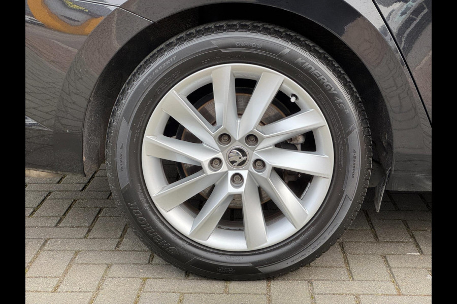 Škoda Superb Combi 1.5 TSI LED ACC Pano Virtual Leder Canton