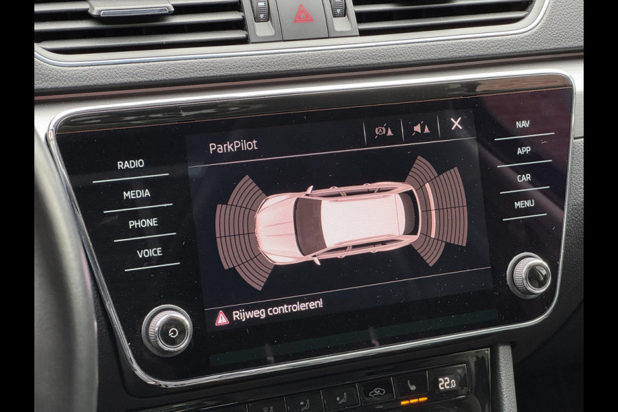 Škoda Superb Combi 1.5 TSI LED ACC Pano Virtual Leder Canton