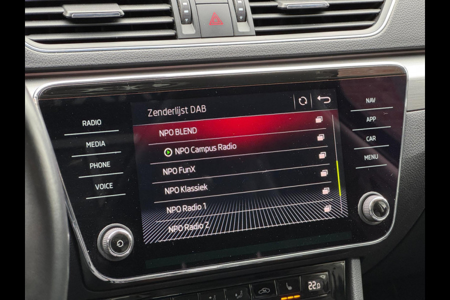 Škoda Superb Combi 1.5 TSI LED ACC Pano Virtual Leder Canton
