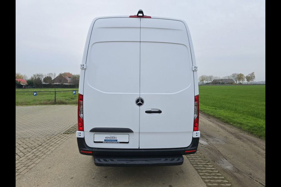 Mercedes-Benz Sprinter 315 CDI L2 H2 RWD - AUTOMAAT - Euro 6 - 150 Pk - MBUX - ParkeerCamera