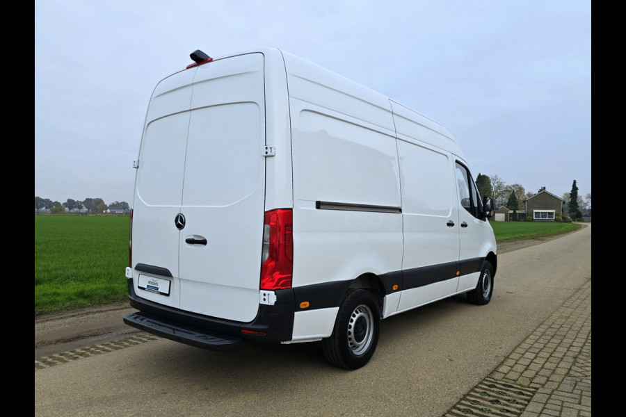 Mercedes-Benz Sprinter 315 CDI L2 H2 RWD - AUTOMAAT - Euro 6 - 150 Pk - MBUX - ParkeerCamera