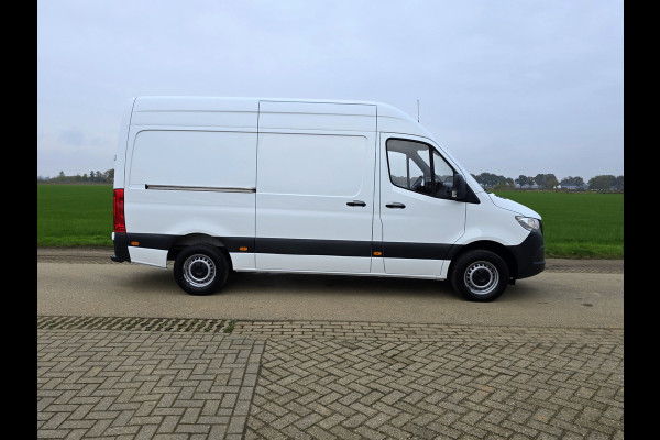 Mercedes-Benz Sprinter 315 CDI L2 H2 RWD - AUTOMAAT - Euro 6 - 150 Pk - MBUX - ParkeerCamera