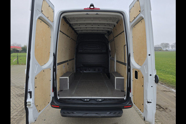 Mercedes-Benz Sprinter 317 1.9 CDI L2 H2 RWD - AUTOMAAT - 170 Pk - Euro 6 - MBUX - ParkeerCamera - StoelVerwarming