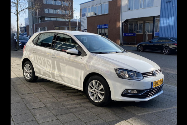 Volkswagen Polo 1.0 Comfortline - Airco I PDC I Sport velgen I Veiligheid pakket I Dealer onderhouden