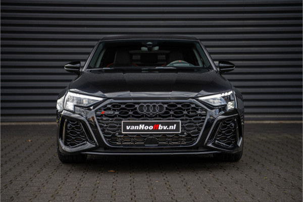 Audi RS3 Sportback 2.5 TFSI quattro B&O - Head-up - Keyless