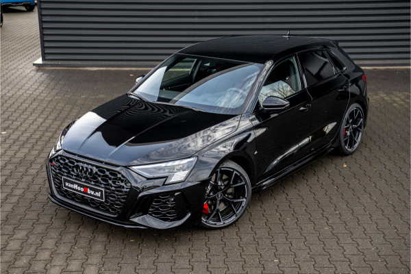 Audi RS3 Sportback 2.5 TFSI quattro B&O - Head-up - Keyless