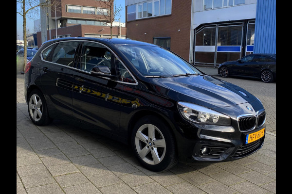 BMW 2 Serie Active Tourer 218i Advantage - Navigatie I Airco I PDC I Sport velgen I Stoel verwarming I Dealer onderhouden