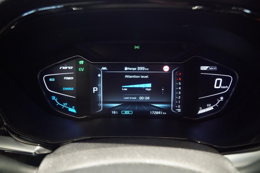 Kia Niro 1.6 GDi Hybrid ExecutiveLine + TREKHAAK / STOELVENTILATIE / JBL / LEDER / CARPLAY